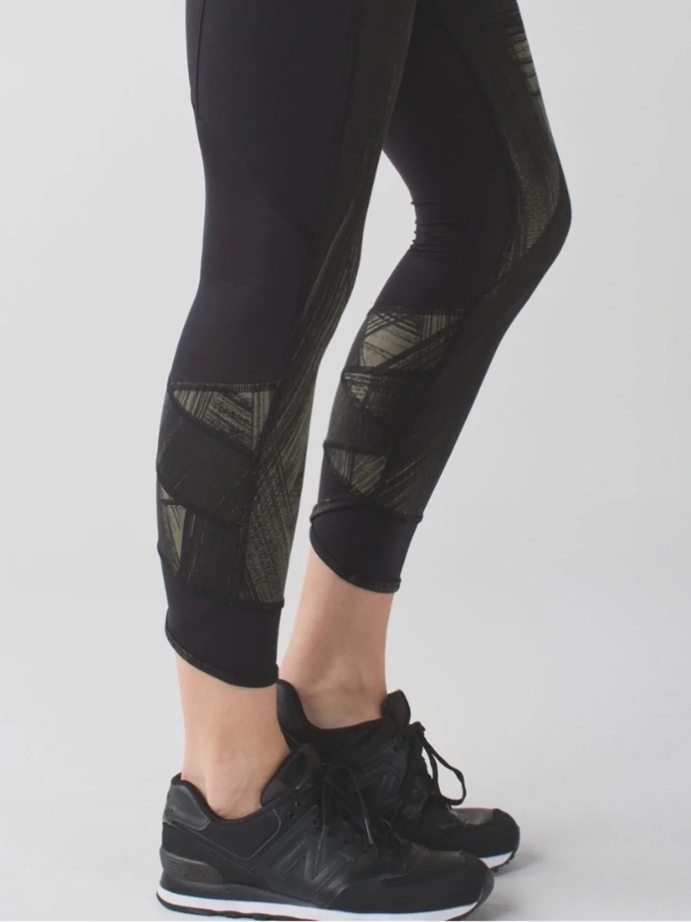Lululemon Fresh Mesh Run Crop Leggings 4 With Side Pockets Abstract Green Black